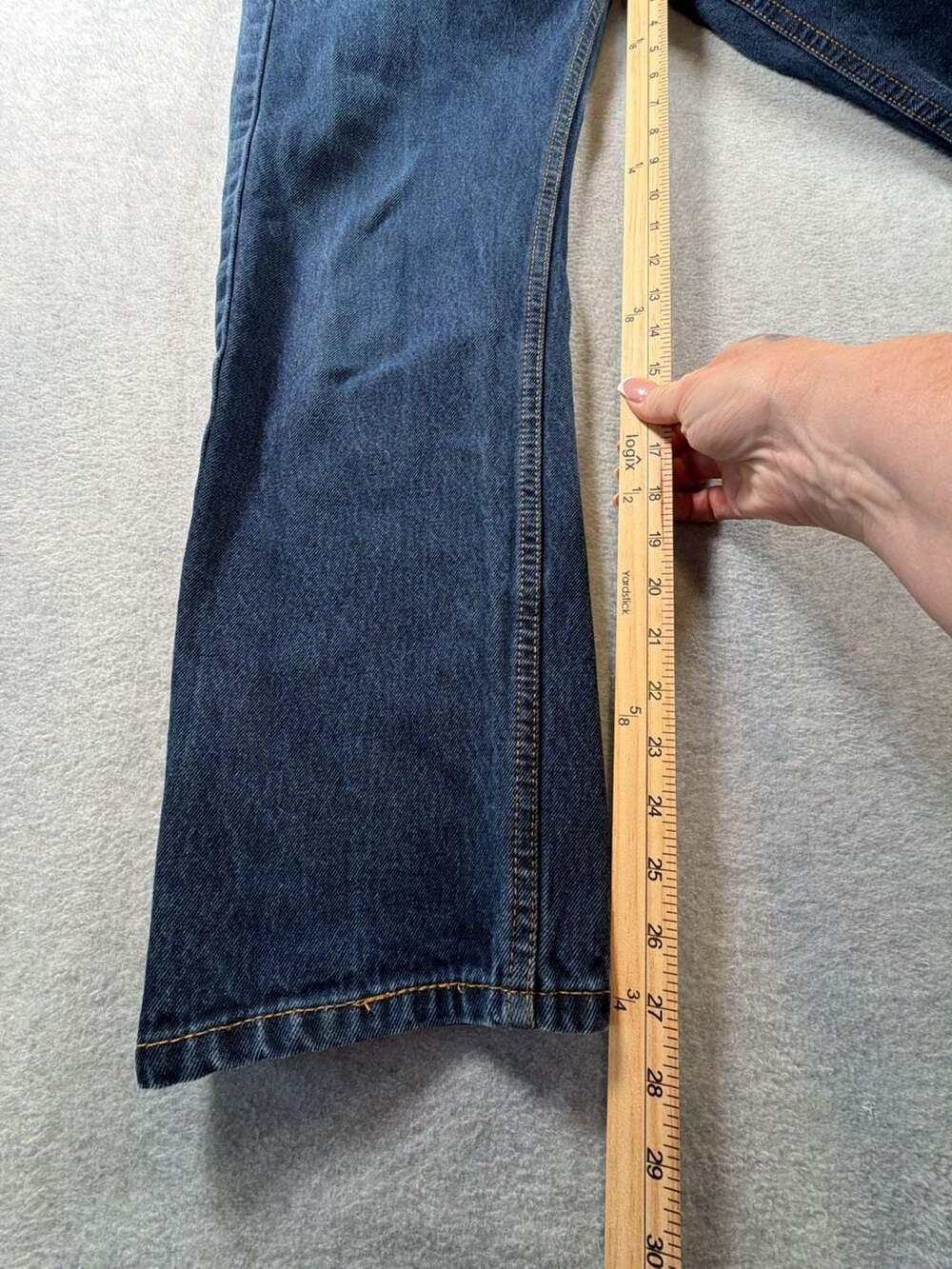 Levi's 505 Regular Fit Straight Leg Jeans Dark Wash - Picture 3 of 8